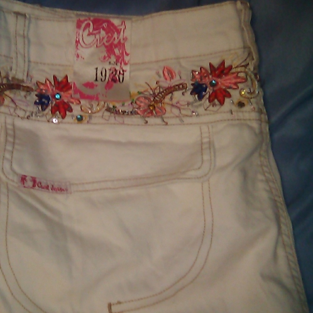 Crest Jeans